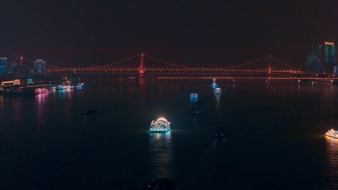 湖北武汉粤汉码头夜游长江邮轮