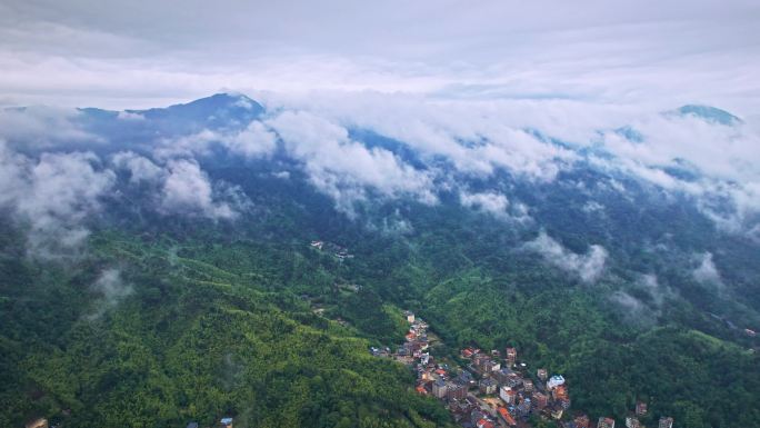山区森林南昆山国家森林公园山村航拍
