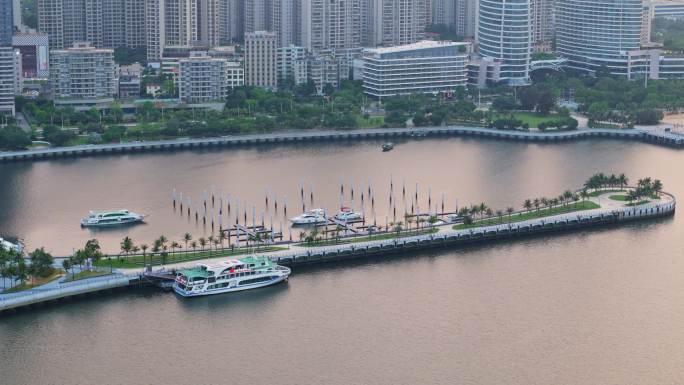 湛江城市江景保利天悦湾航拍4k