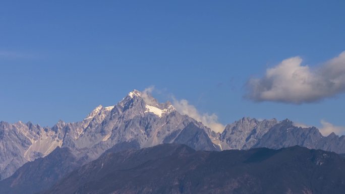 雪山蓝天白云延时