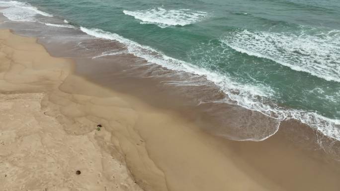 海浪海边近景