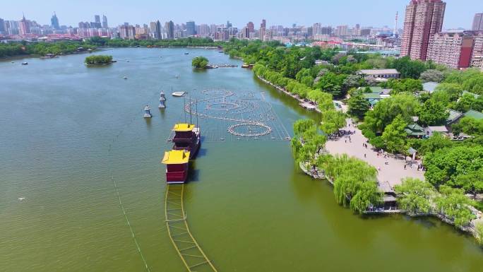 济南市大明湖公园风景名胜区航拍超然楼历下