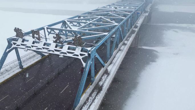 暴风雪中的天津滨海新区海门大桥航拍