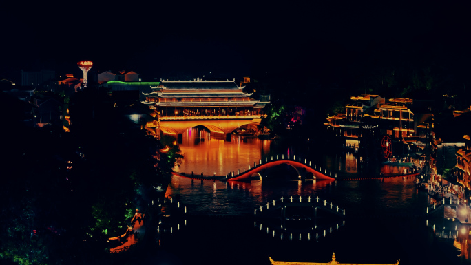 4K 凤凰古城夜景航拍
