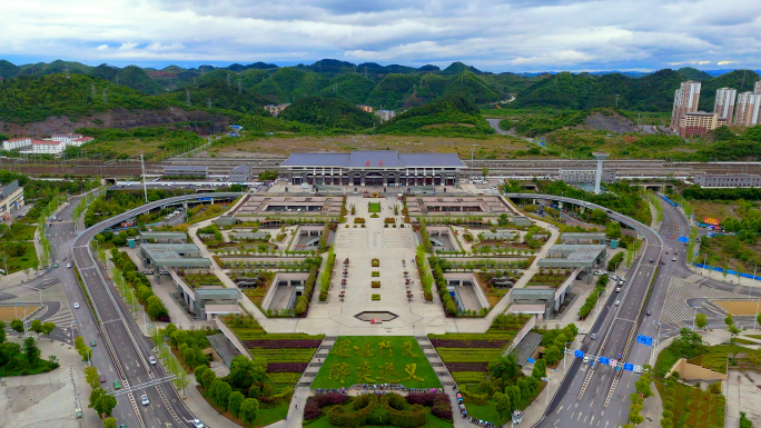 4K原创 遵义火车站航拍