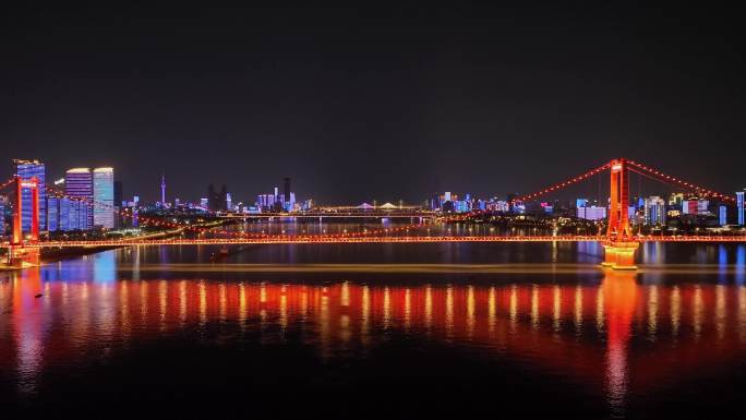 武汉鹦鹉洲长江大桥夜景大范围移动