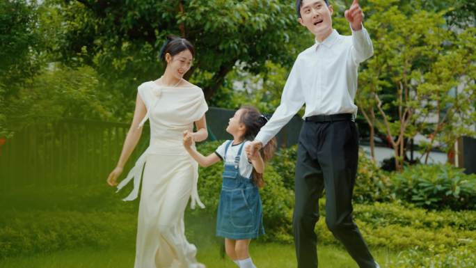 社区小区温馨一家人美好生活