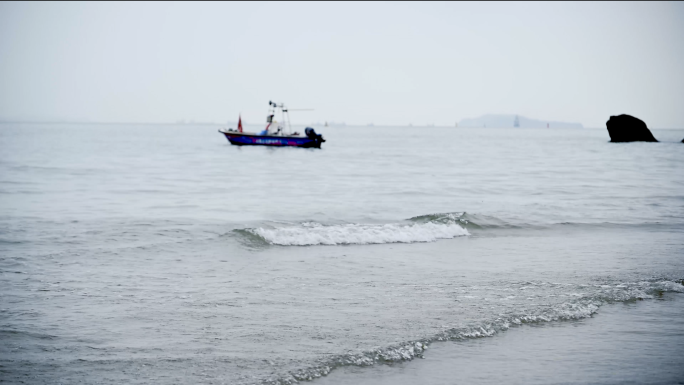 海滩海浪沙滩海风大海