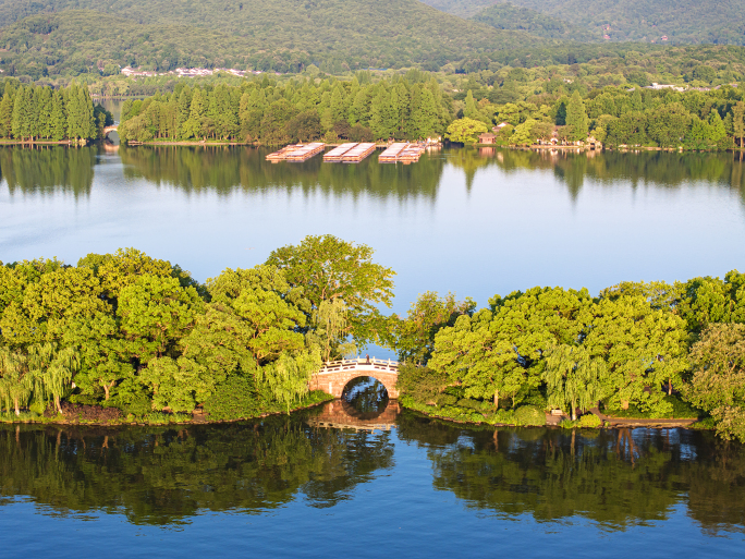 4K多场景航拍清晨的杭州西湖