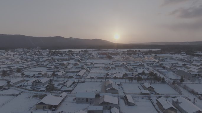 漠河北极村雪景落日4K航拍log素材