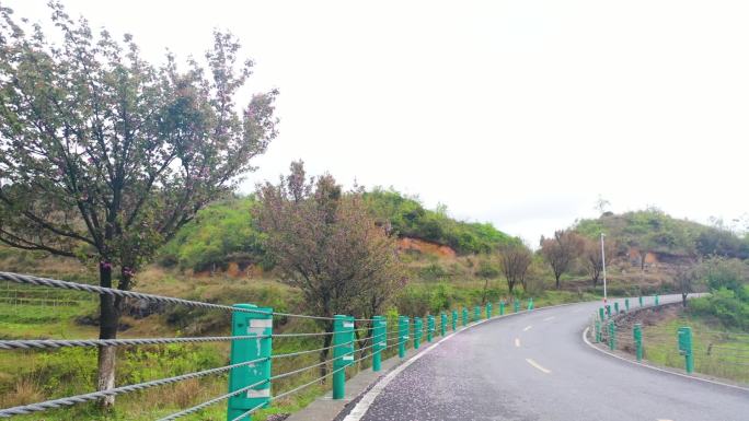 致富先修路 广西道路 景区道路