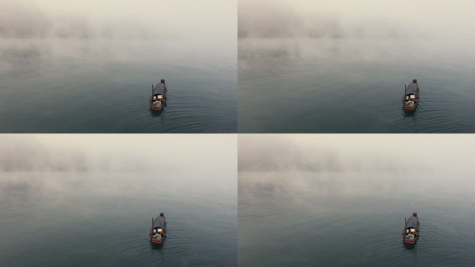 渔船晨雾中停泊在河面01