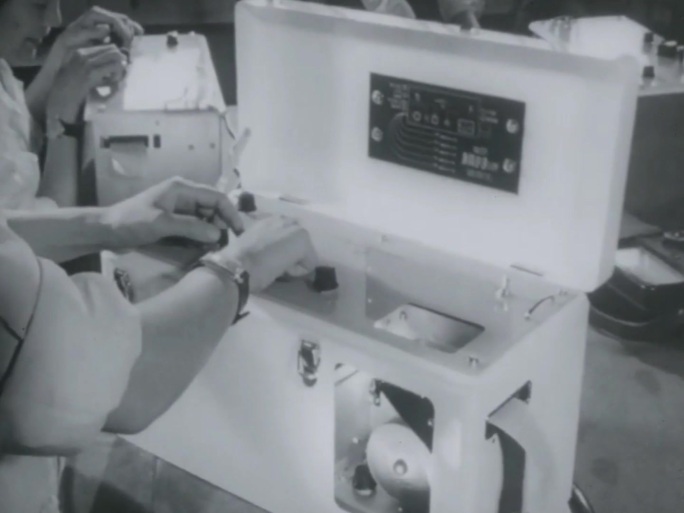 60年代 医疗仪器研发生产