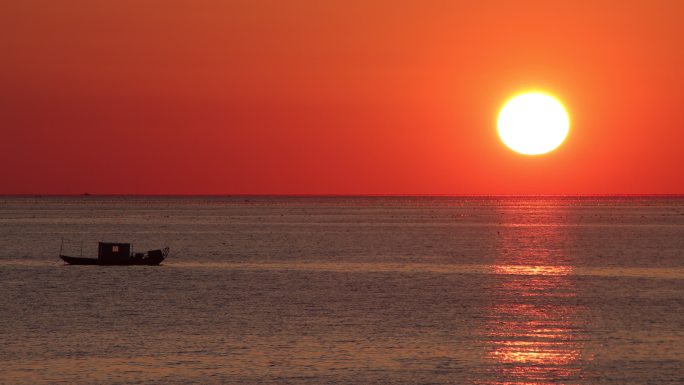 威海高区西海岸小石岛日落湾海上落日景观