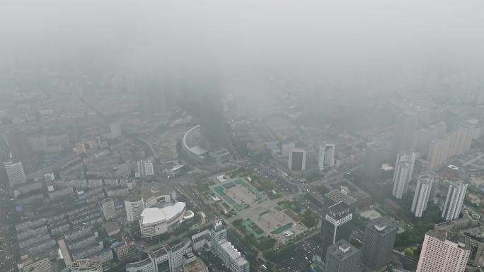 清晨大雾中的市府广场 云海云雾缭绕恒隆
