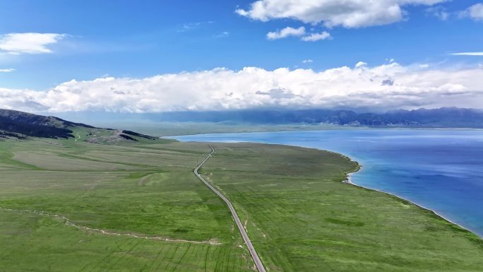 新疆赛里木湖震撼航拍6