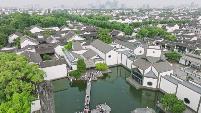 苏州博物馆建筑人流游客航拍