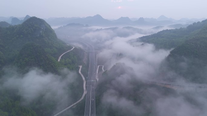 贵州山区高速公路