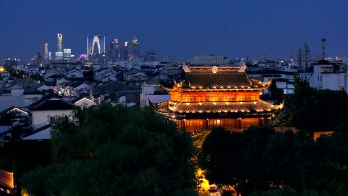 苏州古城夜景古今对比城墙阊门东方之门姑苏