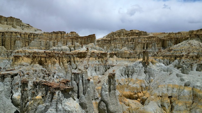 札达土林霞义沟航拍