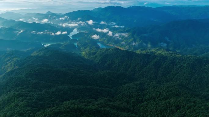 4K航拍广东南岭山脉大山高山山峰山脊岭南