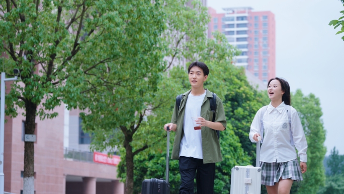 大学校园学生朝气蓬勃莘莘学子