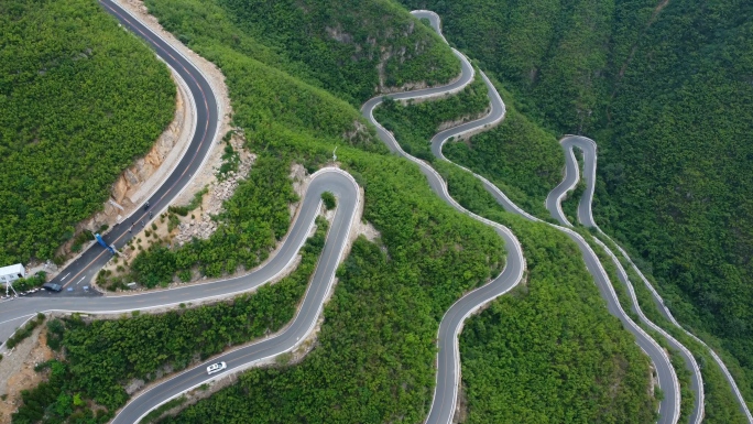 4K盘山公路航拍山间公路中国基建