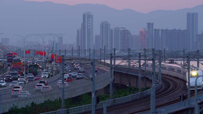 厦门跨海地铁列车