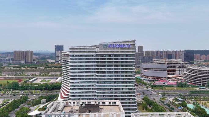 武汉光谷金融中心大楼4K航拍