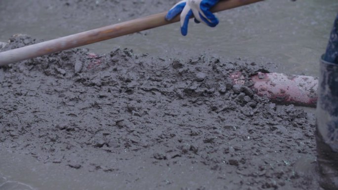 工地打混凝土