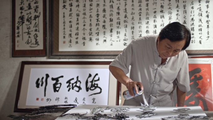 安徽铁画手工艺品传承文化手艺人