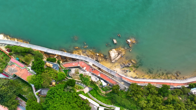 厦门胡里山炮台海浪栈道航拍