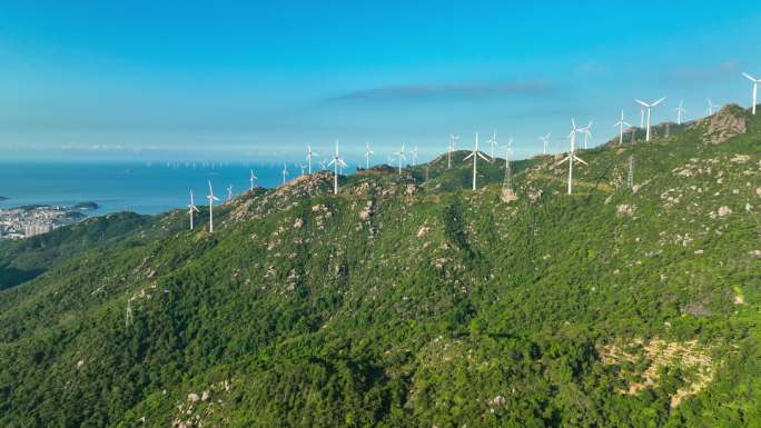 汕头南澳岛风车群风力发电绿色能源