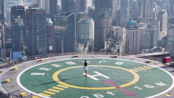 航拍重庆来福士跳舞地景地标