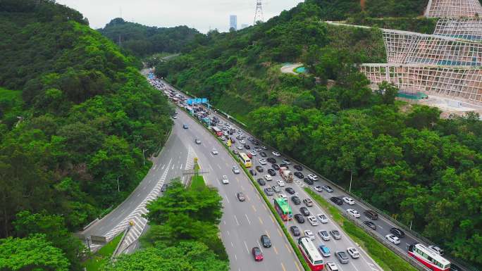 深圳梅关立交南坪快速梅观路梅林检查站交通