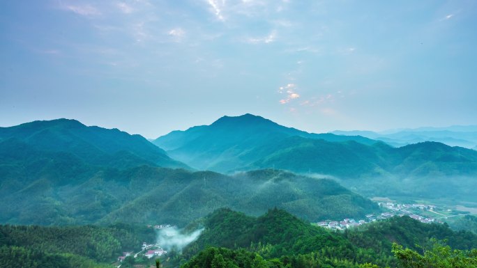 六安霍山县屋脊山的清晨延时