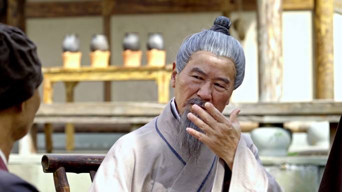 董奉治病不收钱但要求被治愈的病人种树