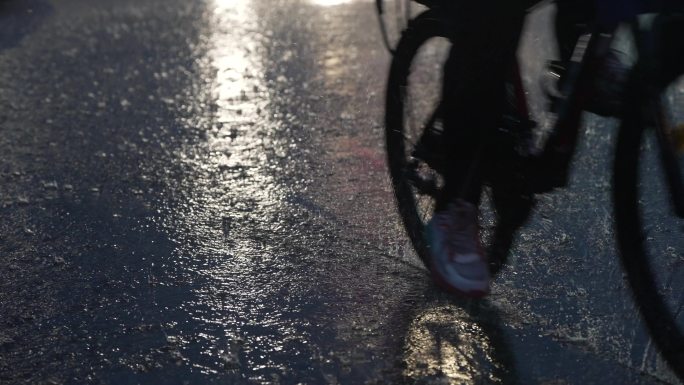 暴雨