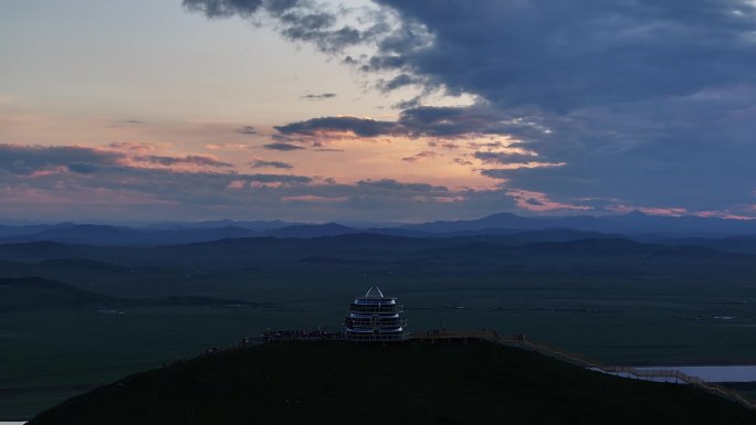 航拍甘南旅游环线黄河九曲第一湾景区风光