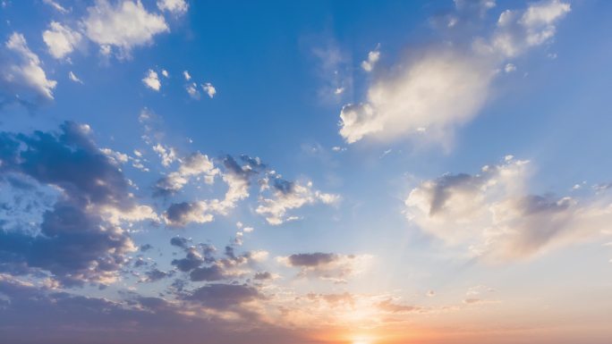 【8K】日出天空的彩云