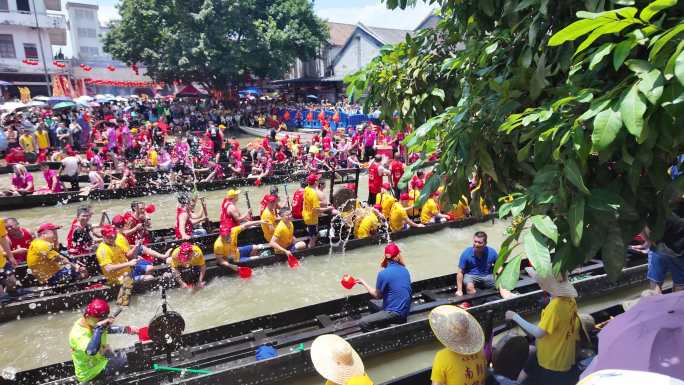 中国广东省佛山市顺德区杏坛龙潭龙母诞