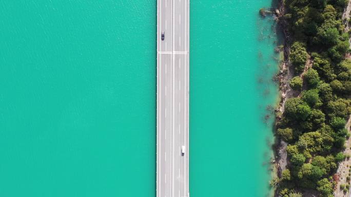 林芝多布特水上公路