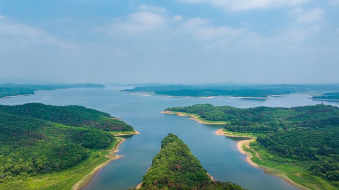 中国辽宁抚顺大伙房水库萨尔浒风景区航拍