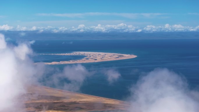 青海湖云海航拍