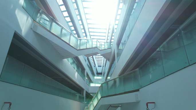 大学校园天晴航拍