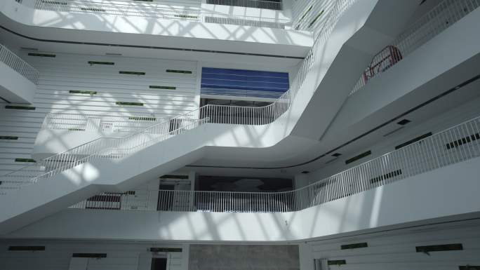 大学校园天晴航拍