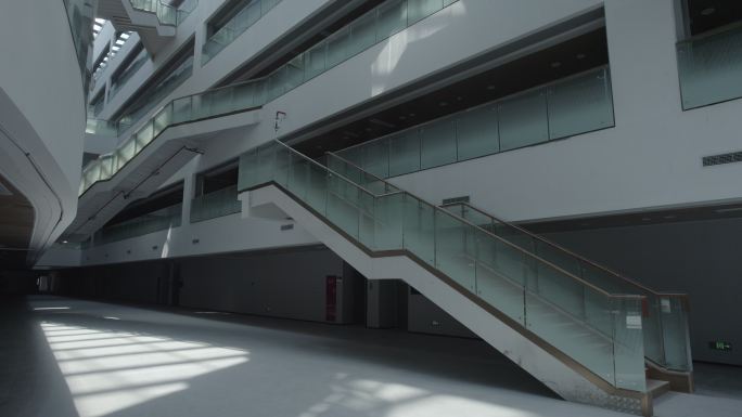 大学校园天晴航拍