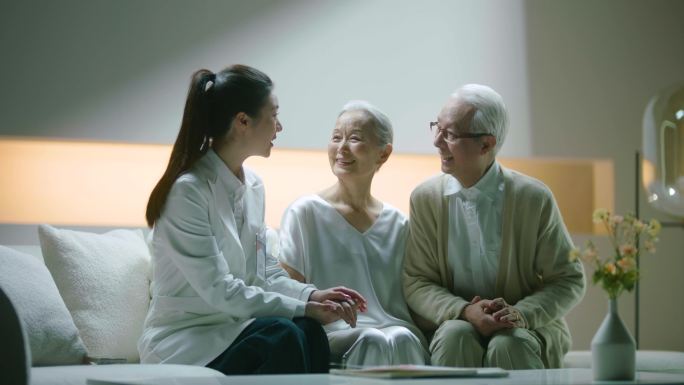 高端医生医疗医学家庭关怀未来科技养老健康
