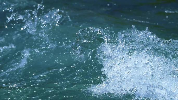 河水浪涛