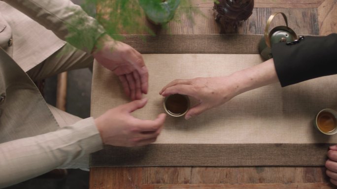 商务茶道传承父子